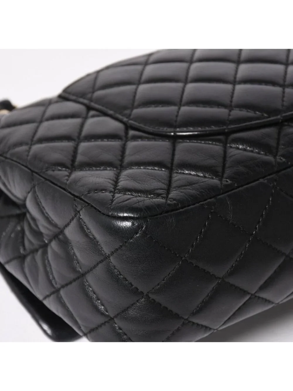 Chanel Quilted 25 Chain Shoulder Bag Valentine's Day Limited CC Logo Lambskin